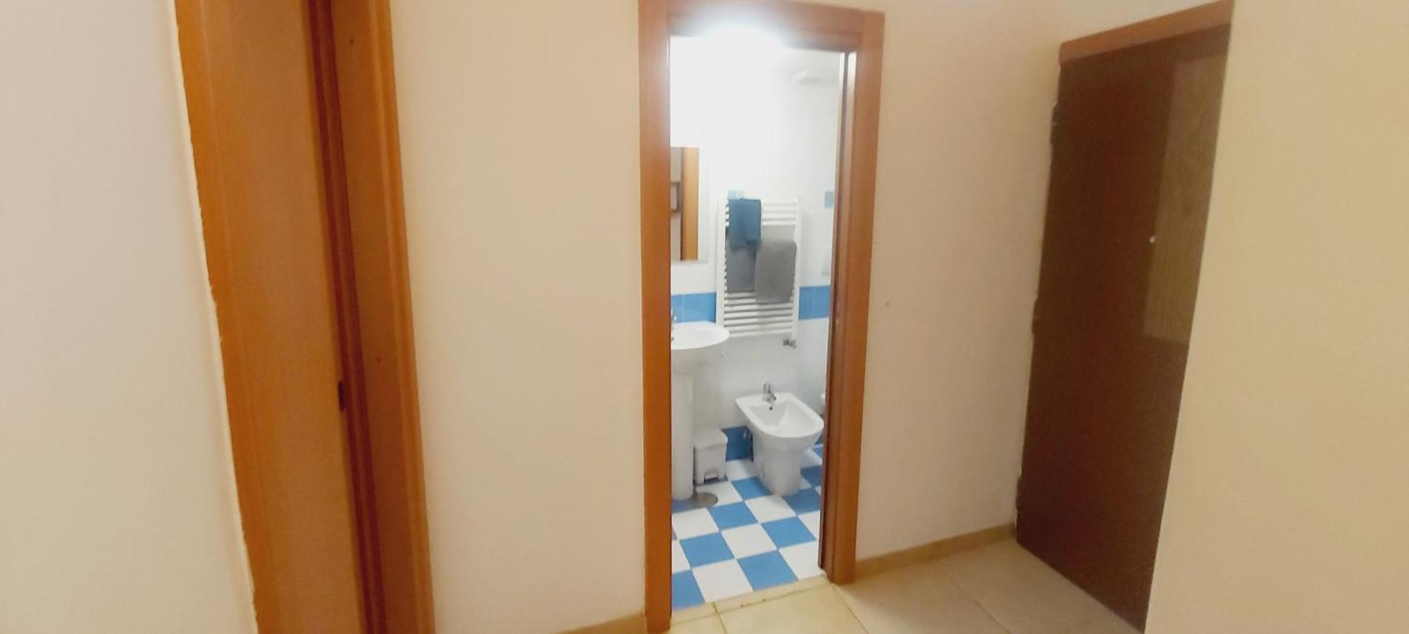 Mamo1 - Appartamento In Pieno Centro Citta Bari Luaran gambar